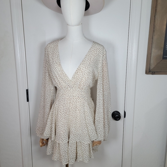 Princess Polly String of Love Cream and Brown Ruffle Romper Size 8 - Picture 1 of 12